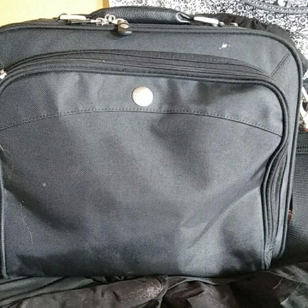 Laptop bag